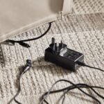 كنبة استرخاء قابلة للضبط بمنفذ يو إس بي من لاتفيا - الصورة 2